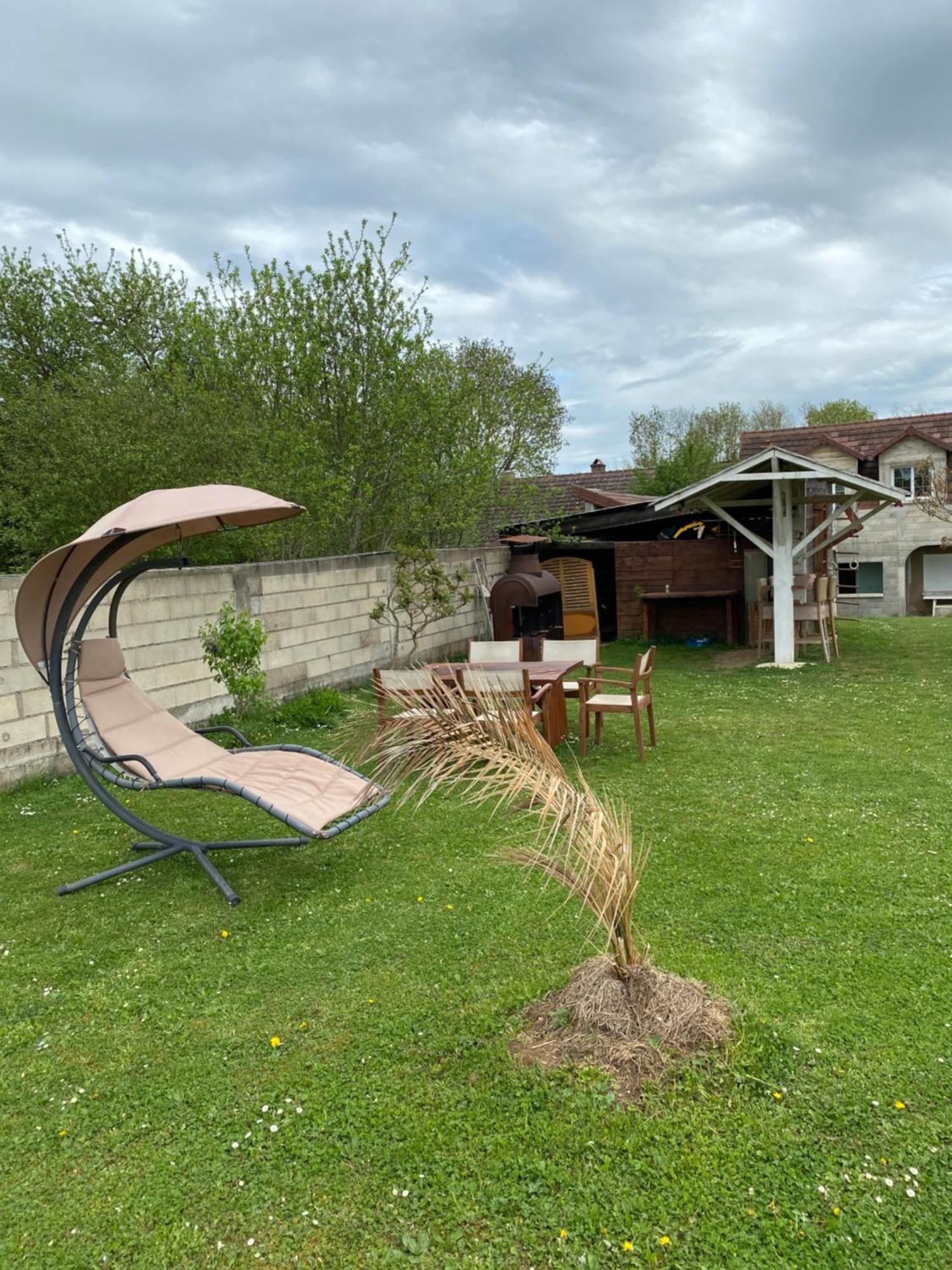 Vila Complexe Familial Charmes  Exteriér fotografie